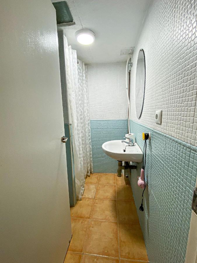 Centrico Apartamento Junto Al Cervantes Málaga Dış mekan fotoğraf